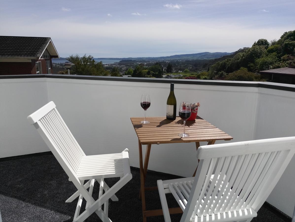 Foodora Lake View Bed & Breakfast Rotorua Dış mekan fotoğraf